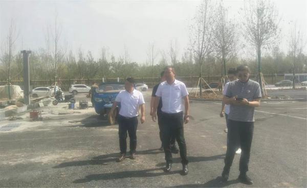 集團(tuán)全運(yùn)中心總經(jīng)理宋立軍帶隊(duì)現(xiàn)場考察